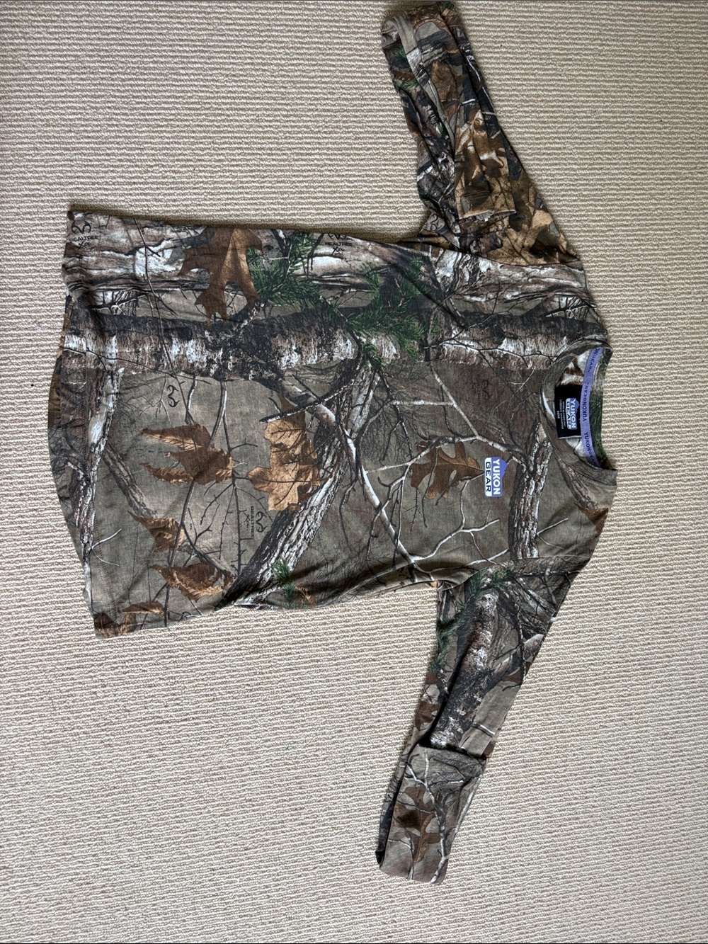 Realtree Camo Long Sleeve Tee in Brown Green